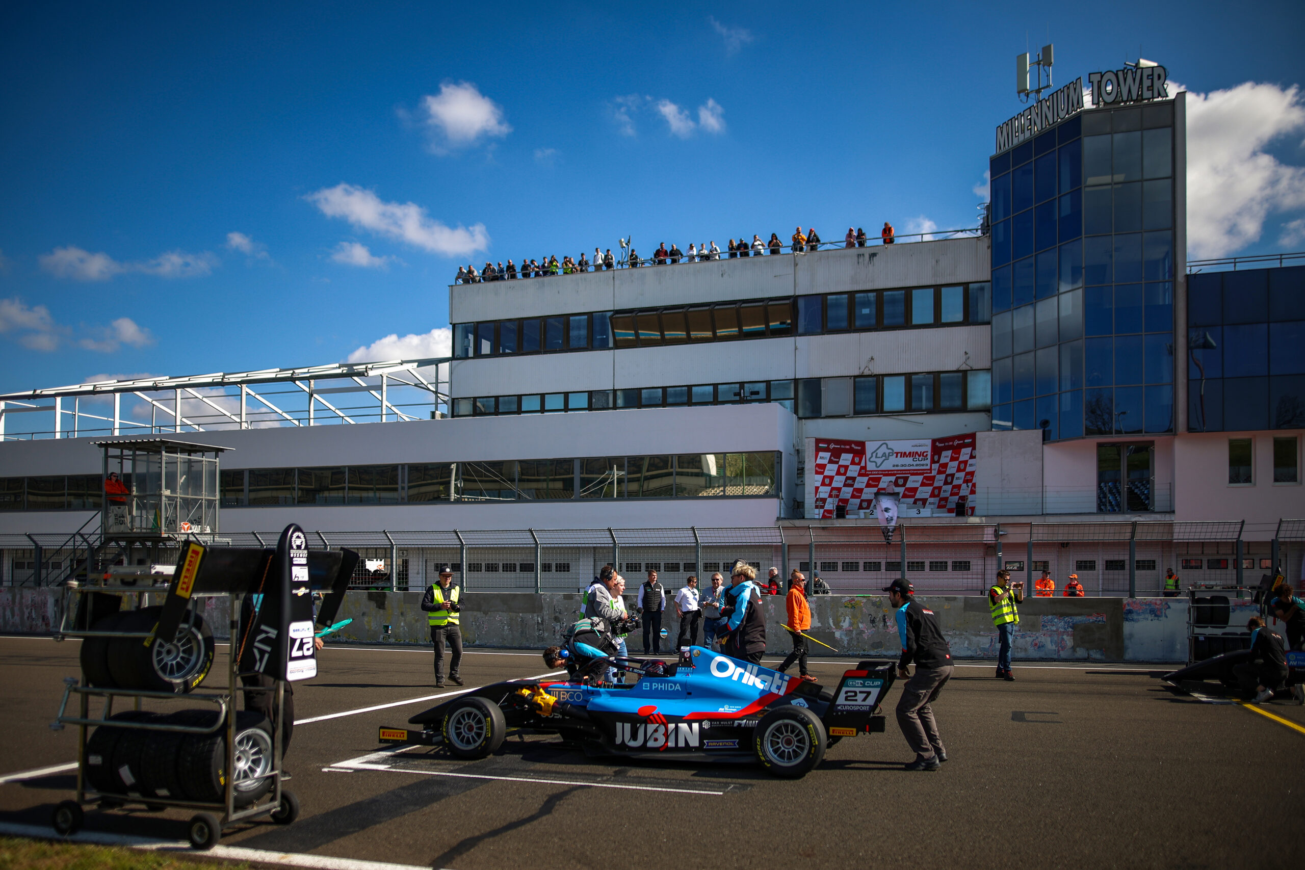 Jenzer Motorsport nasadí třetí formuli pro Mathiase Bjerra Jakobsena
