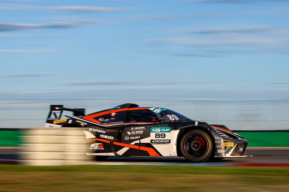 Miniberger is close to winning the GT4 Endurance series