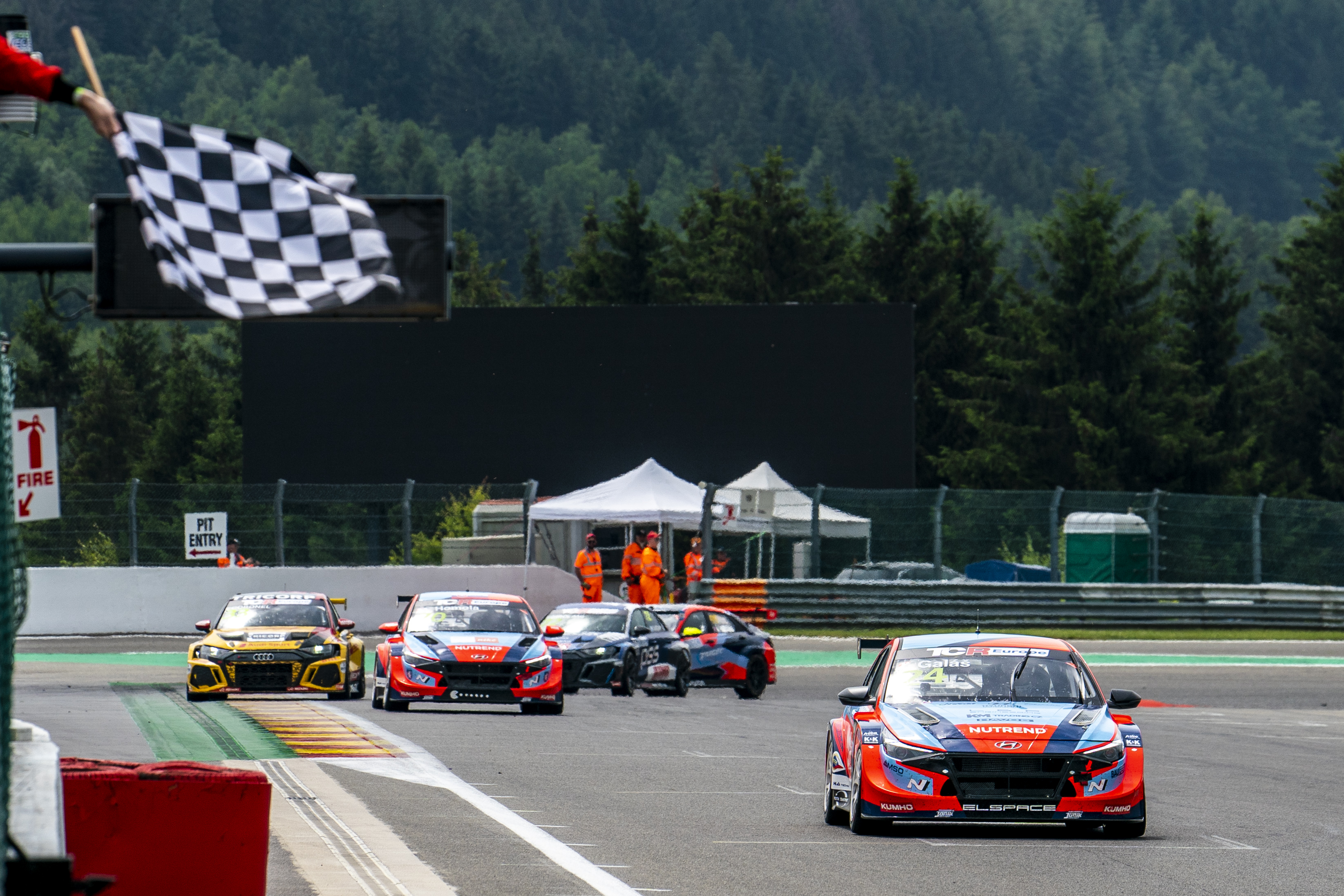 Jáchym Galáš, offspring of TCR Eastern Europe, won in Spa-Francorchamps